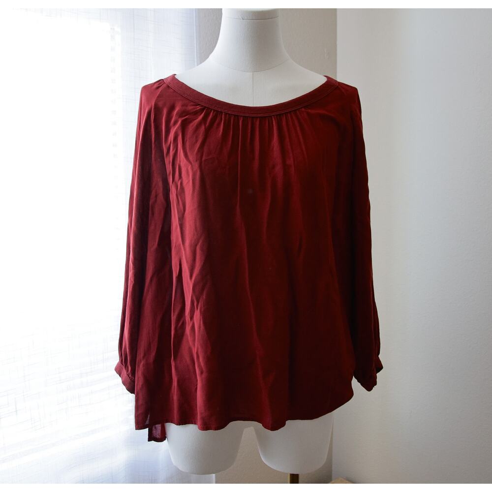 James Perse burgundy top size 4 NWT